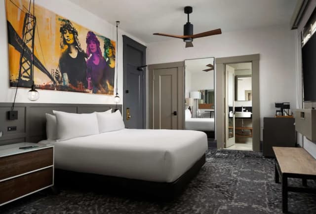 三藩市巴恩斯酒店 (希爾頓啟繽精選酒店)-客房, 1 張特大雙人床-9