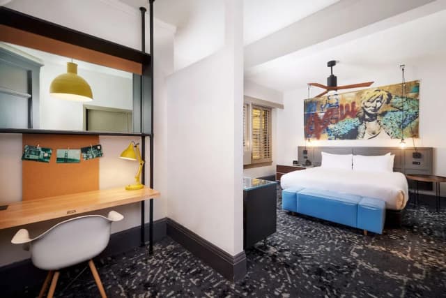 三藩市巴恩斯酒店 (希爾頓啟繽精選酒店)-豪華客房, 1 張特大雙人床-2