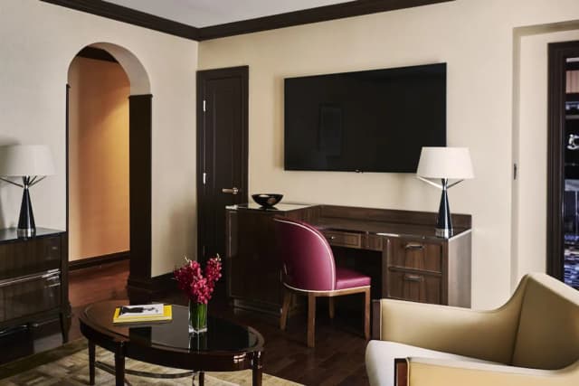 紐約易洛魁飯店-套房, 1 張特大雙人床和 1 張沙發床 (Iroquois)-1