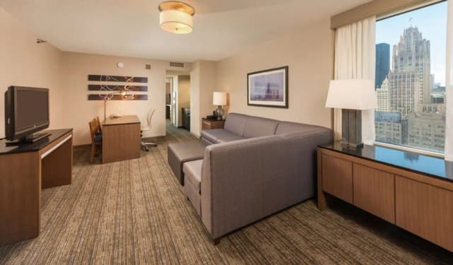 엠버시 스위트 바이 힐튼 시카고 다운타운 매그니피슨트 마일-프리미엄 스위트, 킹사이즈침대 1개 및 소파베드, 시내 전망-3