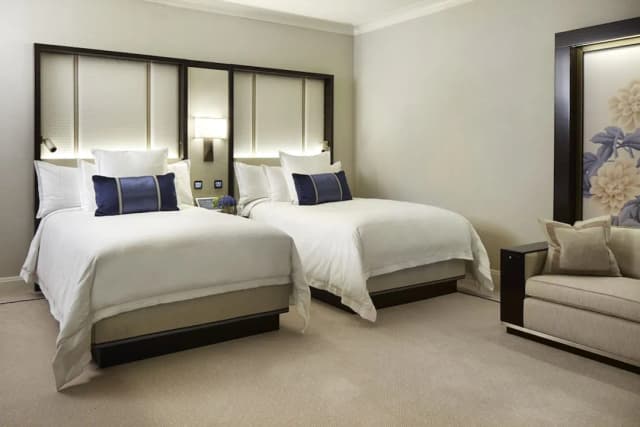 더 페닌슐라 시카고-디럭스룸, 더블침대 2개-1