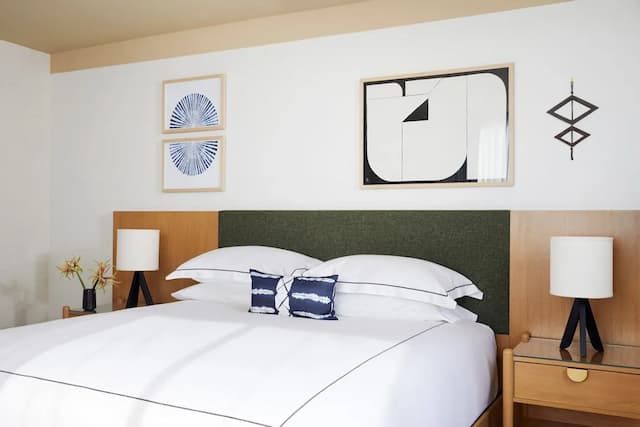 Kimpton Hotel Enso by IHG-客房, 1 张特大床, 无障碍, 转角 (Mobility)-3