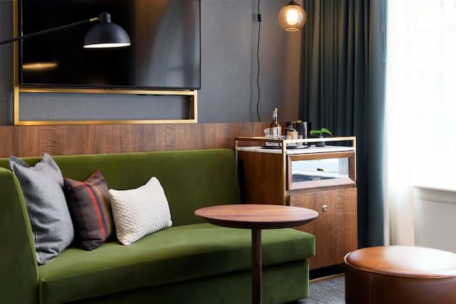 The Alexis Royal Sonesta Hotel Seattle-客房, 1 张特大床 (Preferred)-8