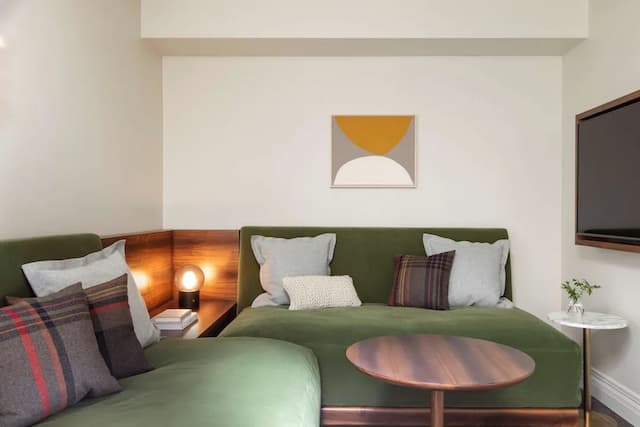 The Alexis Royal Sonesta Hotel Seattle-小型套房, 1 张特大床-5