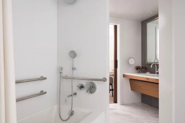 安巴爾卡德羅舊金山四季飯店-高級客房, 1 張加大雙人床, 身障無障礙空間, 海灣景觀-6