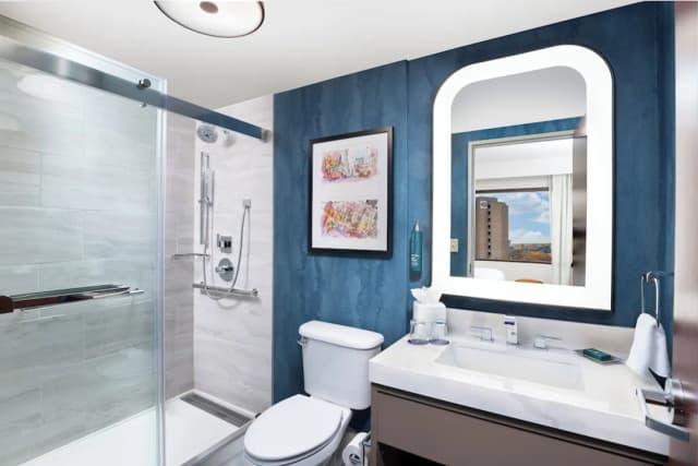 ダブルツリー バイ ヒルトン ヒューストン メディカル センター ホテル & スイーツ-ジュニア ルーム キングベッド 1 台 キッチン-8