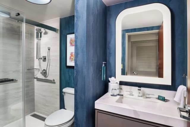 ダブルツリー バイ ヒルトン ヒューストン メディカル センター ホテル & スイーツ-スイート ベッド (複数台) キッチン-18