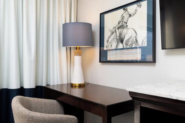 ダブルツリー バイ ヒルトン ヒューストン メディカル センター ホテル & スイーツ-ルーム クイーンベッド 2 台 キッチン-4