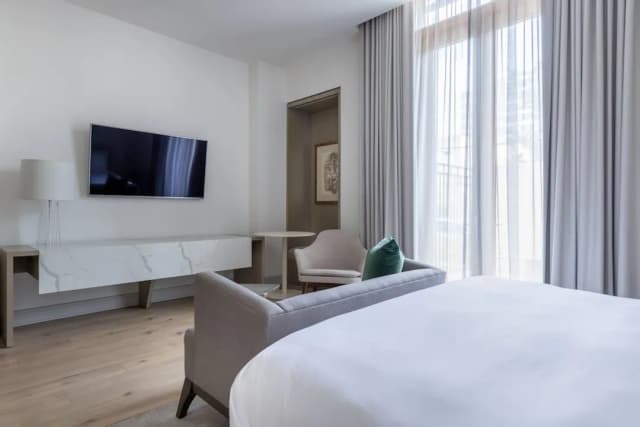 ラ コロン ドール ホテル-スタンダード ルーム キングベッド 1 台 パティオ タワー-1