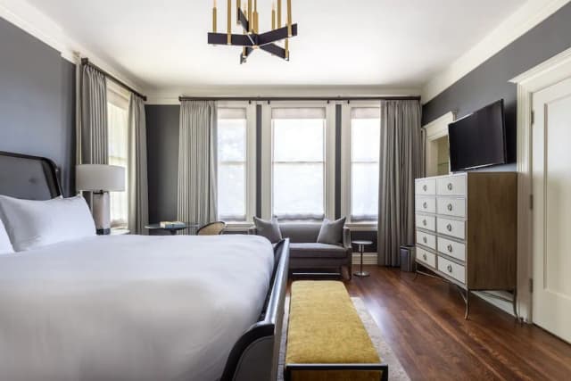 ラ コロン ドール ホテル-シグネチャー ルーム キングベッド 1 台 シティビュー エグゼクティブフロア-2