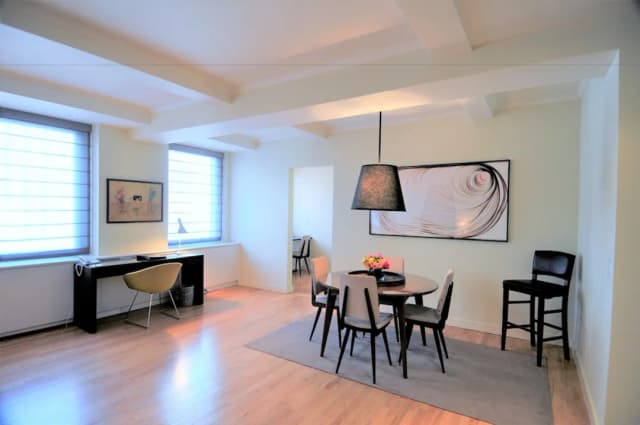 倫巴第大飯店-套房, 1 張特大雙人床-5