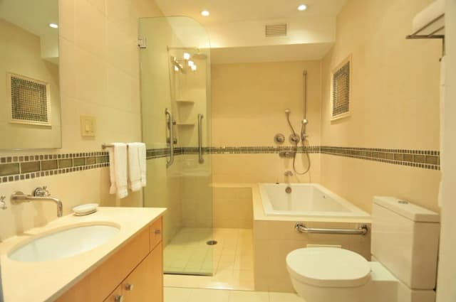 倫巴第大飯店-套房, 1 張特大雙人床-16