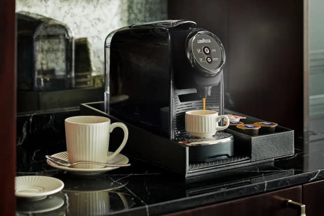 The LaSalle Chicago, Autograph Collection by Marriott-Superior Room, 1 King Bed-4