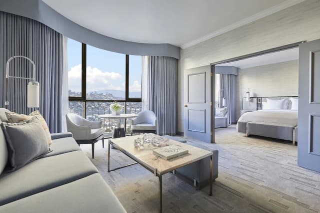 Beverly Wilshire, Beverly Hills, A Four Seasons Hotel-Suite, 1 King Bed, Balcony (Beverly)-4