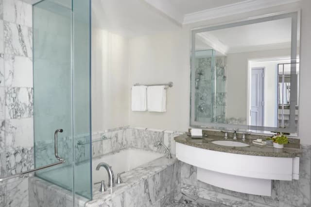 Beverly Wilshire, Beverly Hills, A Four Seasons Hotel-Suite, 1 King Bed, Balcony (Beverly)-6