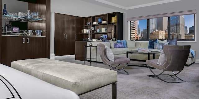 曼哈頓時代廣場酒店-套房, 1 張特大雙人床 (Living Area Manhattan Floor)-3