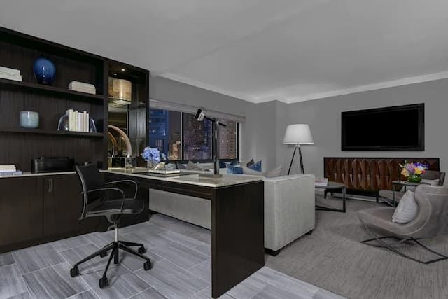 曼哈頓時代廣場酒店-套房, 1 張特大雙人床 (Living Area Manhattan Floor)-6