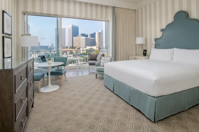 ザ ビバリー ヒルトン-プレミア ルーム キングベッド 1 台-1