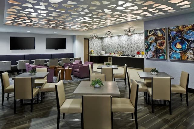 萬豪飯店 - 西雅圖貝爾維尤-Concierge Room, 俱樂部客房, 1 張特大雙人床和 1 張沙發床-14