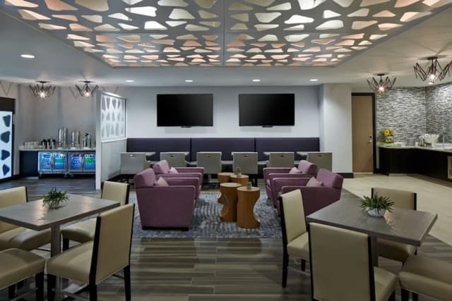 萬豪飯店 - 西雅圖貝爾維尤-Concierge Room, 俱樂部客房, 1 張特大雙人床和 1 張沙發床-9