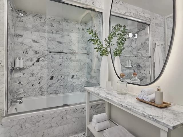 聖莫尼卡總督酒店-客房, 1 張特大雙人床, 城市景-5