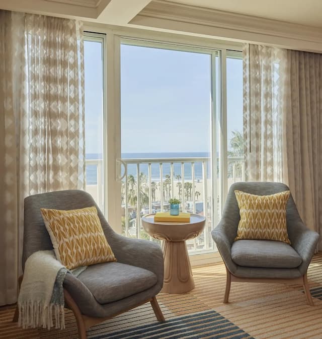 聖莫尼卡總督酒店-客房, 1 張特大雙人床, 海景-1