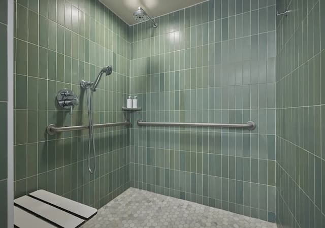 聖莫尼卡總督酒店-Mobility/Hearing Accessible Canary Partial Ocean View King, Roll-in Shower-9
