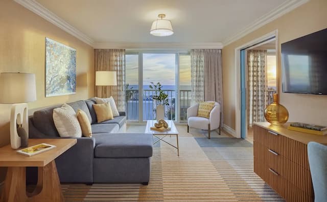 聖莫尼卡總督酒店-套房, 1 張特大雙人床 (Palmetto)-1