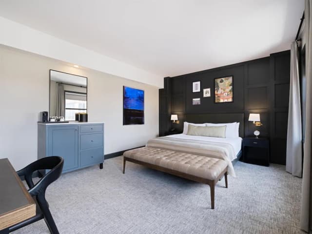 더 샘 휴스턴, 큐리오 컬렉션 바이 힐튼-디럭스룸, 킹사이즈침대 1개, 금연-2