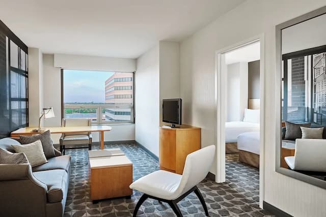 芝加哥奧黑爾萬麗套房飯店-俱樂部套房, 1 間臥室-5