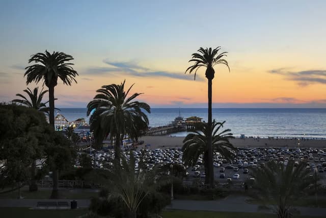 海岸酒店-尊貴客房, 1 張特大雙人床, 海景-10