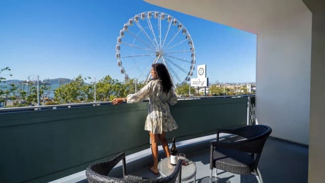 Hotel Zephyr San Francisco-Premium Room, 1 King Bed, Balcony (Waterfront)-7