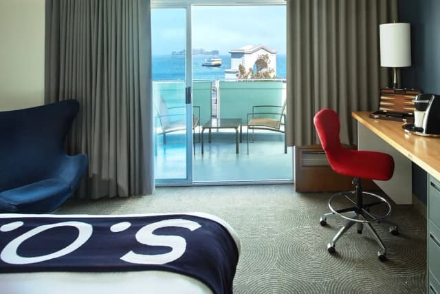 Hotel Zephyr San Francisco-Premium Room, 1 King Bed, Balcony (Waterfront)-3
