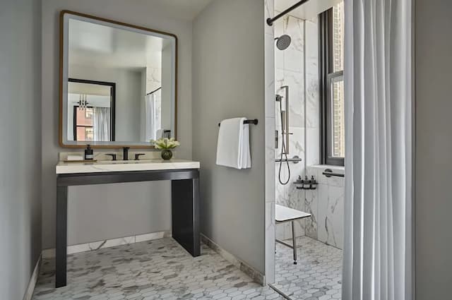 Pendry Chicago-客房, 1 张特大床, 无障碍, 塔楼-3