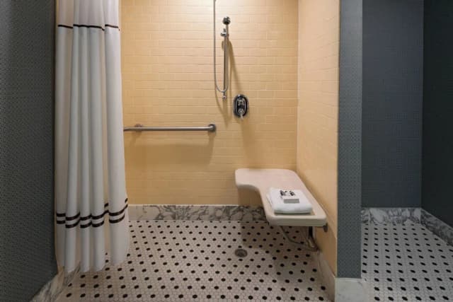 ホテル・アイコン、オートグラフ コレクション-ルーム キングベッド 1 台-4