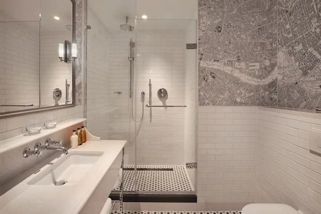 London Marriott Hotel County Hall-Family Loft, 2 Double Beds-5