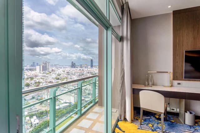 Chatrium Hotel Riverside Bangkok-Grand Deluxe Club Twin City View-6
