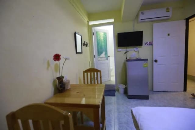 Banana Hostel Donmuang-Deluxe Double Room-7