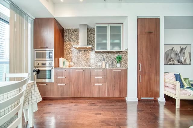 Gsuite Express Downtown Toronto-Basic Condo-6