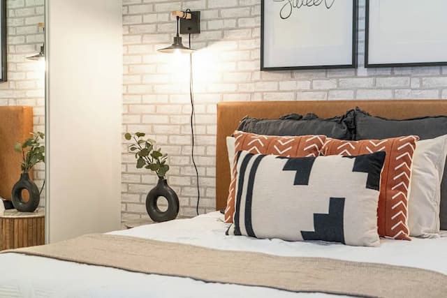 Gsuite Express Downtown Toronto-City Condo-13