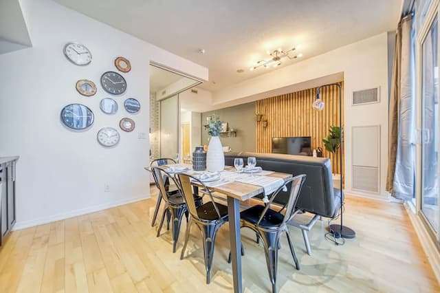 Gsuite Express Downtown Toronto-City Condo-20