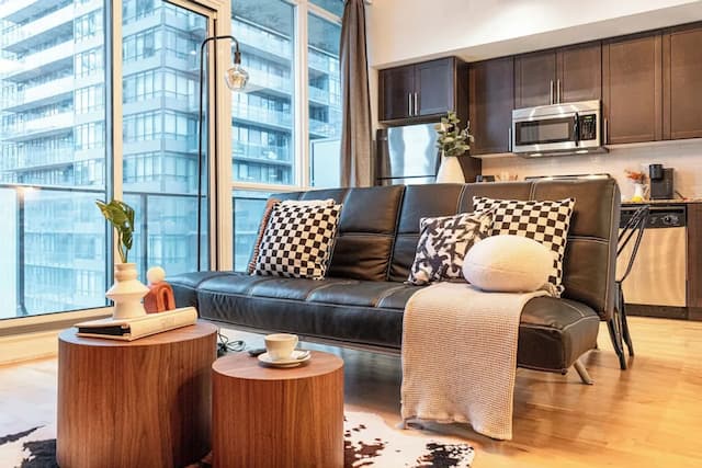 Gsuite Express Downtown Toronto-City Condo-7