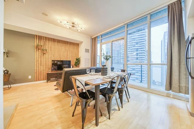 Gsuite Express Downtown Toronto-City Condo-10