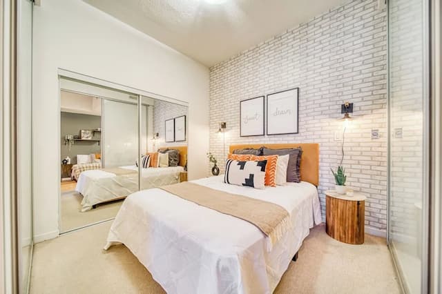 Gsuite Express Downtown Toronto-City Condo-12