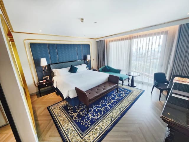 Dolce by Wyndham Hanoi Golden Lake-Classic Room, 1 King Bed (Golden)-1