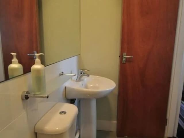 The Grange Pub-經典四人房, 共用浴室, 城市景觀 (Room 5)-5