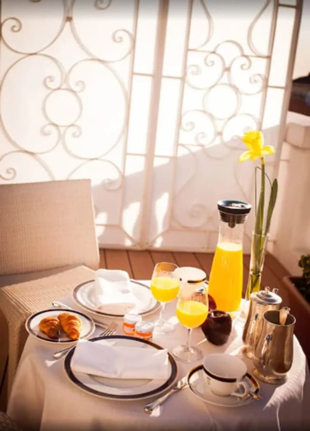 Wellington Hotel & Spa Madrid-Junior Suite Penthouse Terrace "The Wellington Club" Access-6