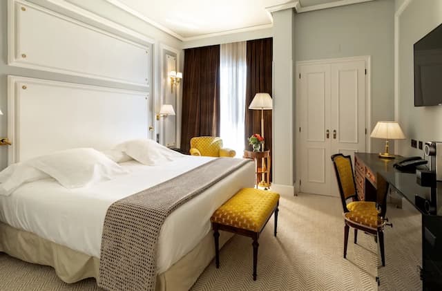 Wellington Hotel & Spa Madrid-Superior Room, 2 Twin Beds-1