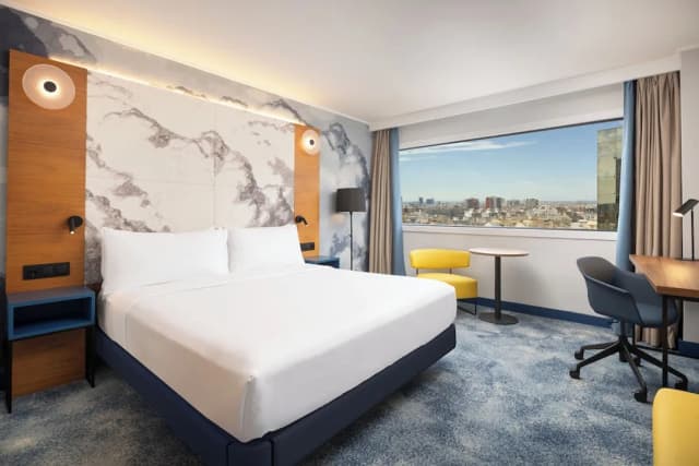 Hilton Barcelona-Executive Room, 1 King Bed (Club Lounge Access)-1