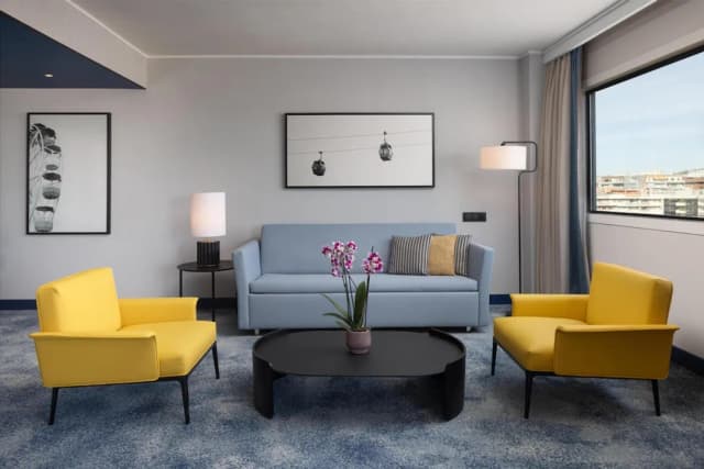 Hilton Barcelona-Suite, 1 King Bed with Sofa bed (Master)-5